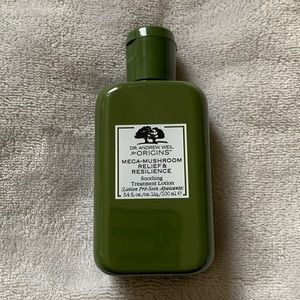 Brand New Origins Mega Mushroom Relief and Resilience Sooting Treatment Lotion